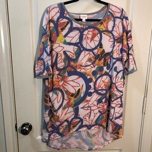 LuLaRoe Irma Top Size L